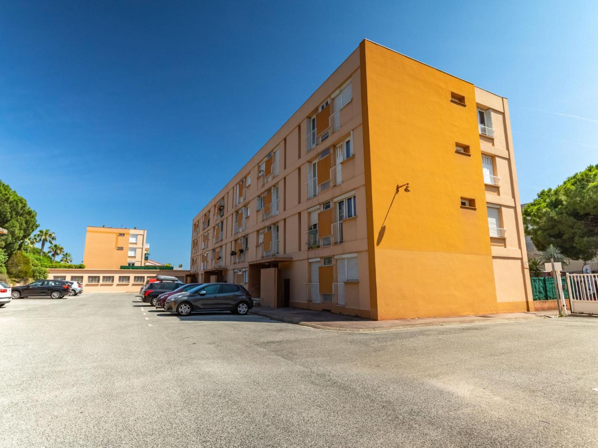 Apartment Les Ilaires By Interhome Le Lavandou Exterior photo
